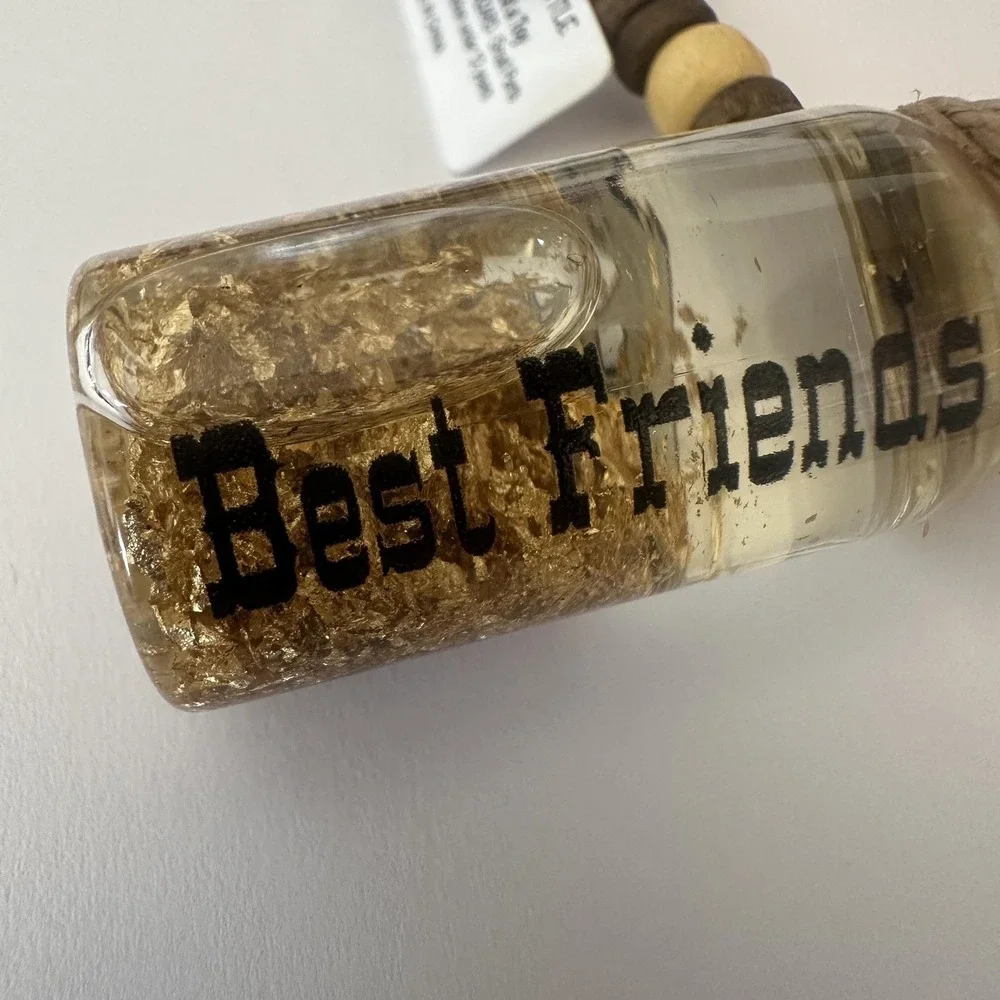 2017 Sutters Mill Gold Discovery Best Friend Gold Flake Bottle Keychain Souvenir